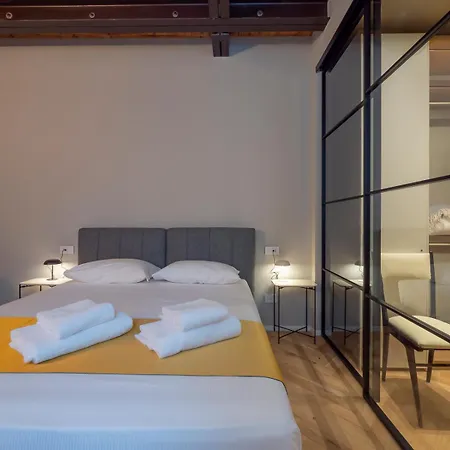Apartamento Xenia - Modern In Sant'ambrogio *
